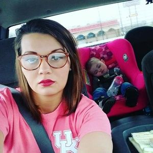 Meet your Posher, Shelly